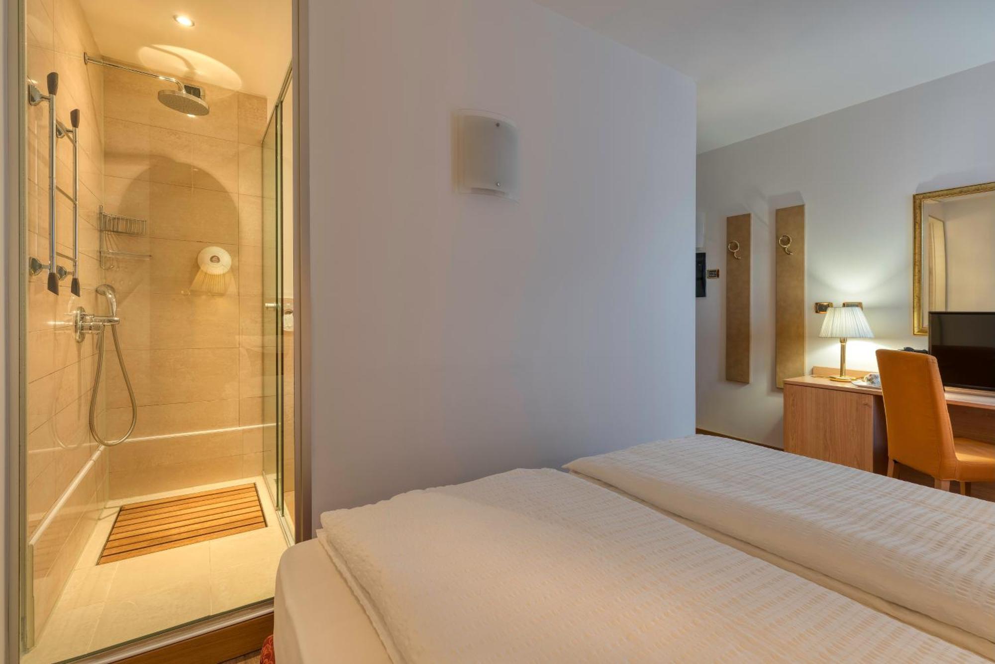 Hotel Sporting Trento Exterior photo